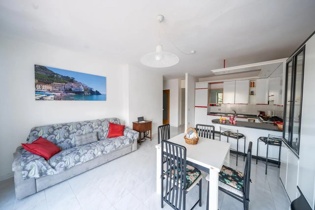 Mare E Monti Apartment Amalfi Italy