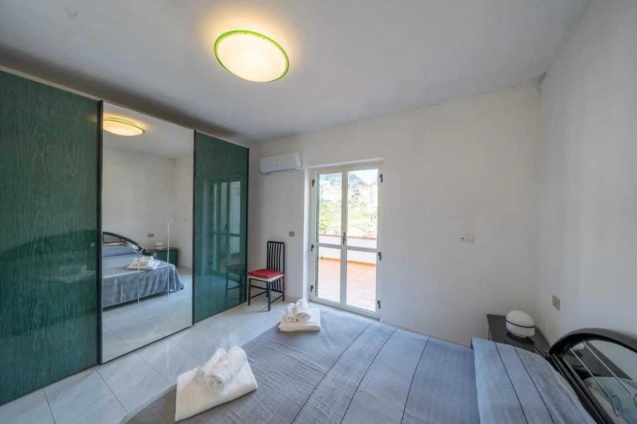 Mare E Monti Apartment Amalfi